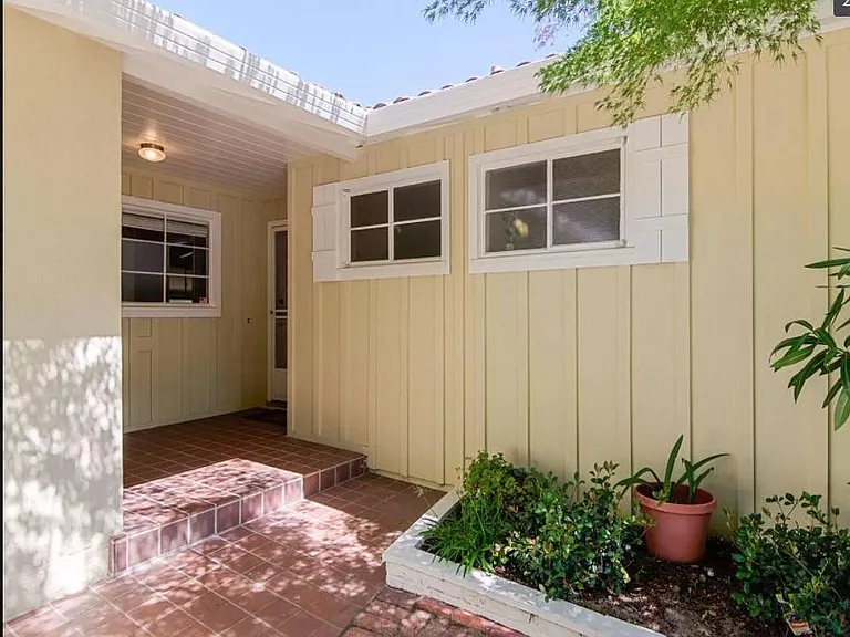 1059 S Bernardo Ave — Photo 2