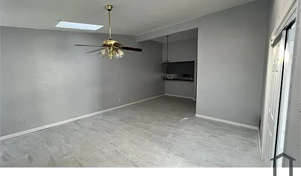 3 bed, 1500 sqft, $2,200 — Photo 2