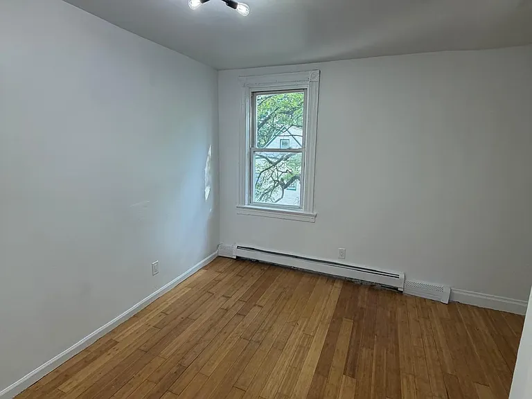 9 Ellington St #C — Photo 7
