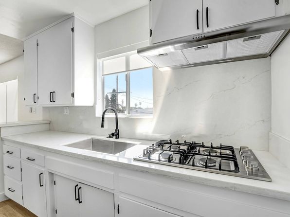 1140 N Ogden Dr APT 10