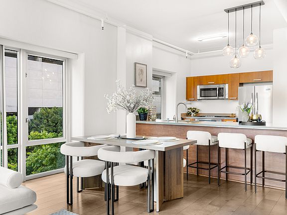 4th image of 645 W 9th St APT 303