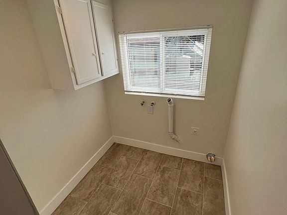 4th image of 612 S 31st St