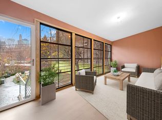 394 Adelphi St #1, Brooklyn, NY 11238