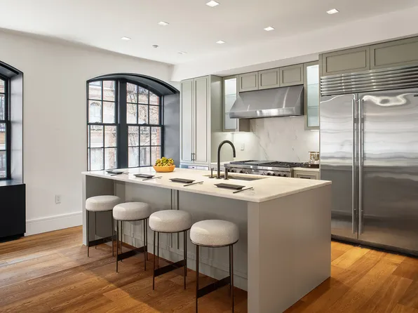 36 Bleecker Street image 6 of 19