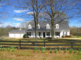 250 Kyle Rd, Oakland, TN 38060