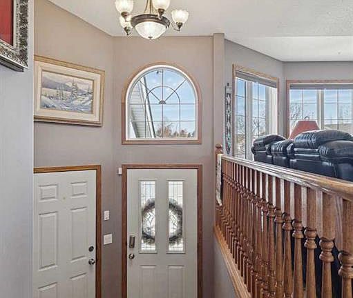 2nd image of 28 N Westpoint Dr