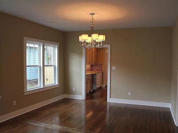 5th image of 1233 N Adams St