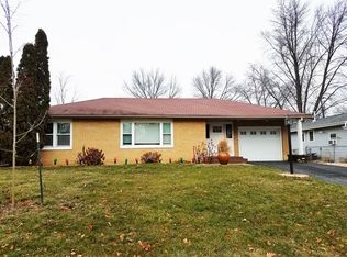 1604 Henry St, Champaign, IL 61821