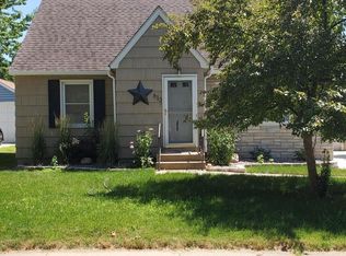 813 18th St SW, Austin, MN 55912