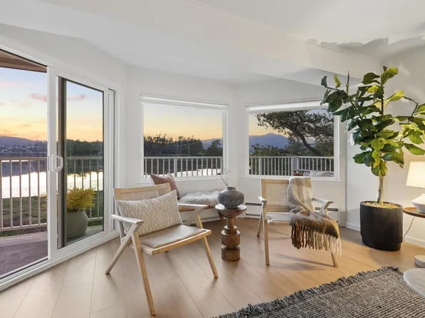 160 Seminary Drive #1E, Mill Valley, CA 94941