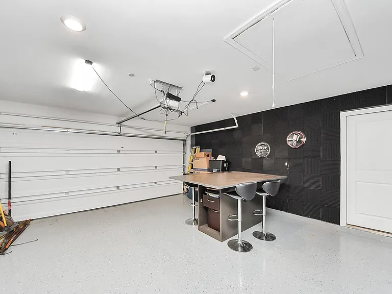 2835 Mistygate Ct — Photo 33