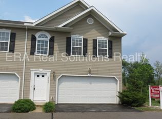 2746 McHenry Dr, Columbus, OH