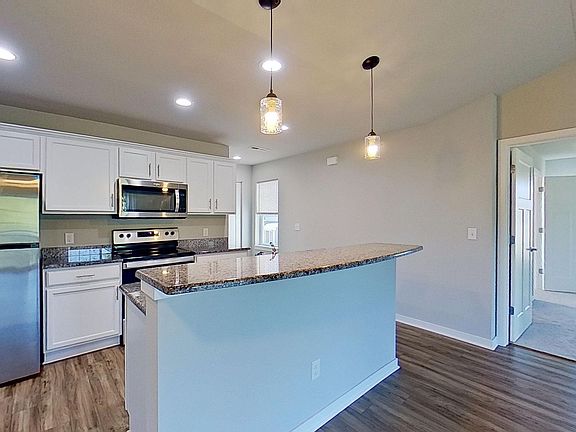 5th image of 1777-1779-1815 American Eagle Dr #7