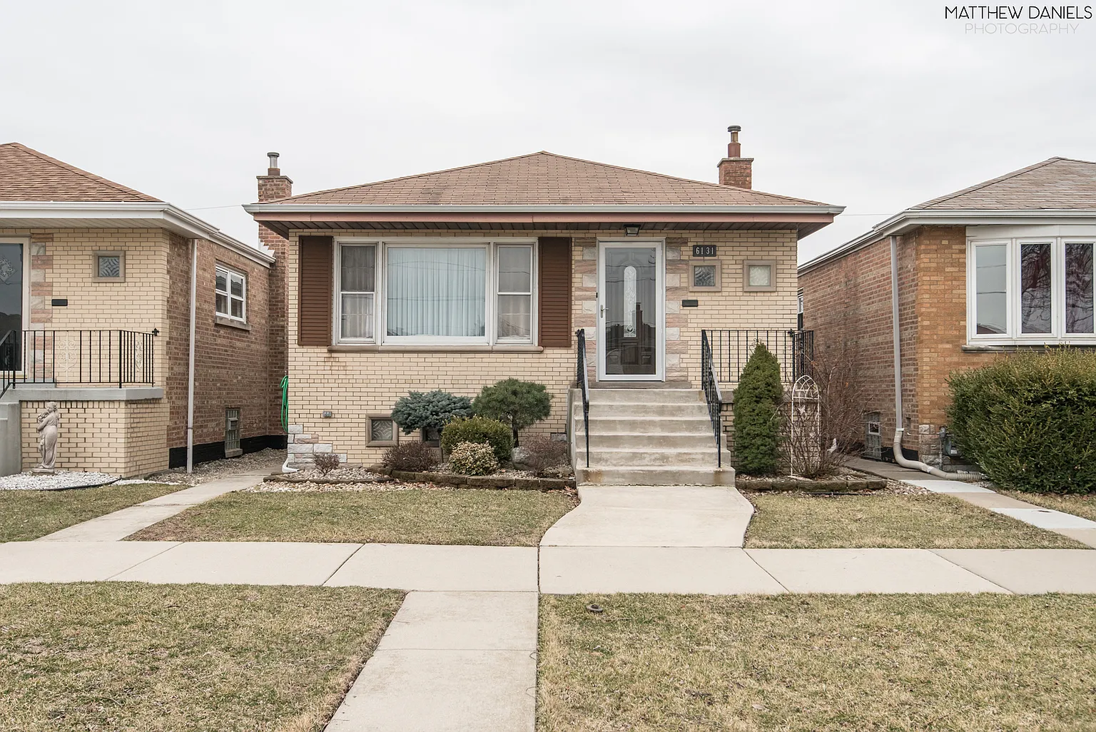 6131 W 63rd Pl photo 1