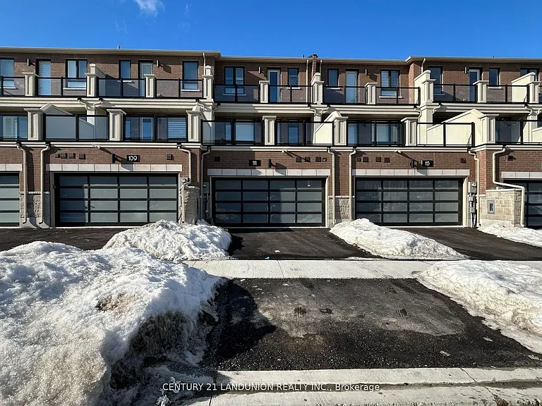 111 Mumbai Dr — Photo 2