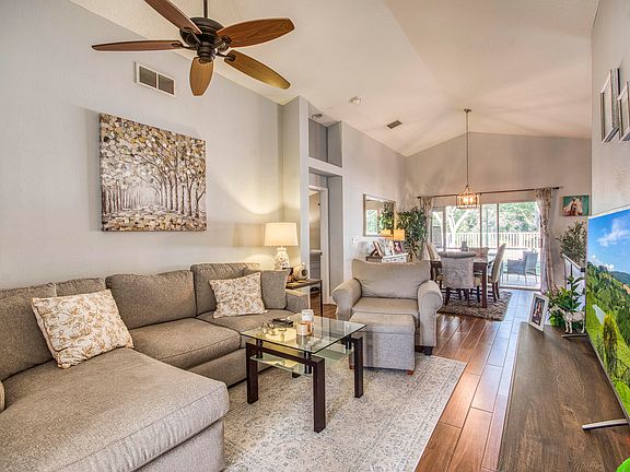 3rd image of 1838 Barnstable Road