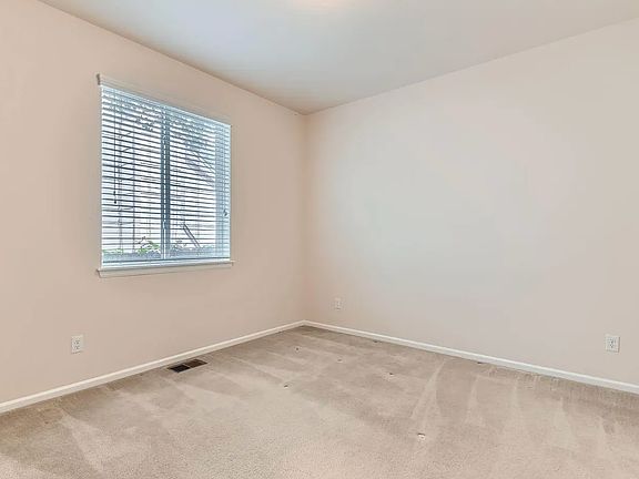 5th image of 13424 W 64th Pl