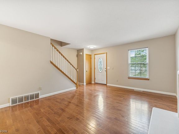4th image of 4431 Lockmoor Ln