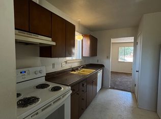 950 Glendale Dr, Las Cruces, NM 88005
