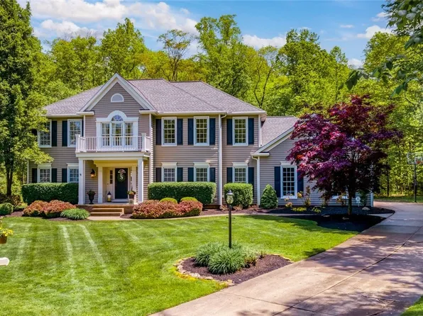 1025 Ashbrooke Way, Hudson, OH 44236