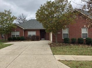 1014 Berry Hill Dr #8, Frankfort, KY 40601