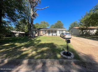 1938 Dorchester Dr, Southaven, MS 38671