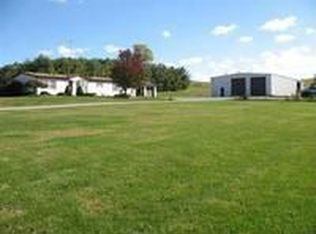 5801 Race Rd NW, Strasburg, OH 44680