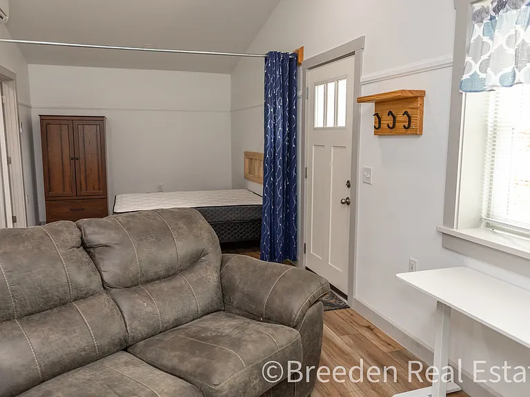 129 California St #1 — Photo 7