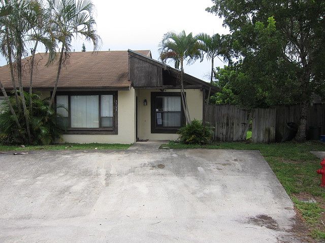1st image of 3760 Mil Pond Ct