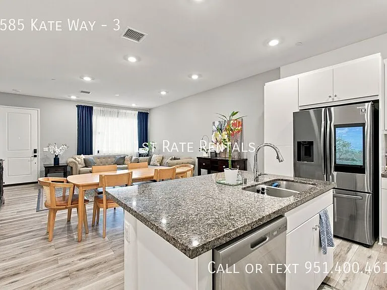5585 Kate Way #3 — Photo 6