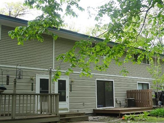 4th image of 2757 Upland Ct N