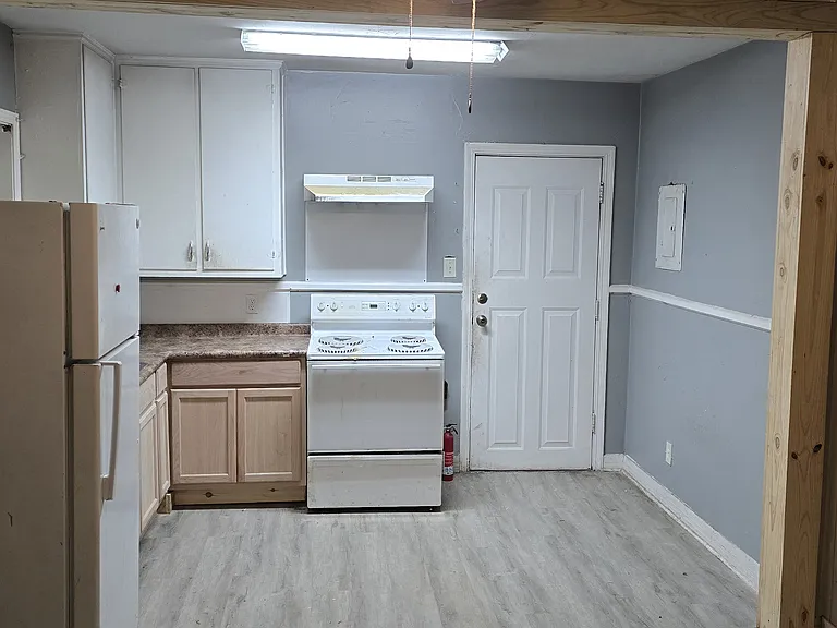 724 Willaneel Dr — Photo 2
