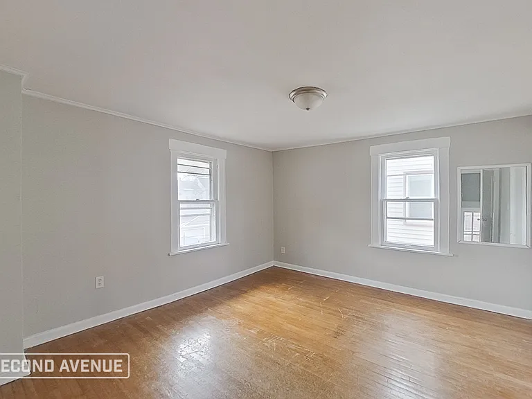 2510 10th St NW — Photo 6