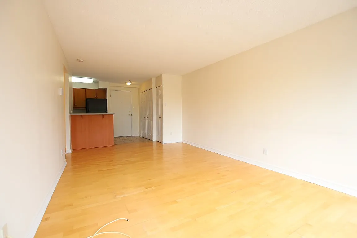 403 Alvin Road — Photo 3