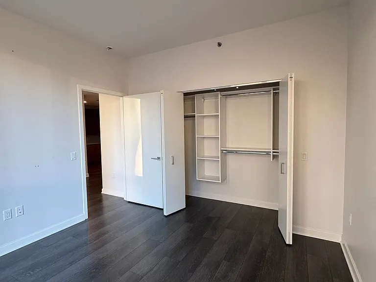 118 N Peoria St #305 — Photo 7