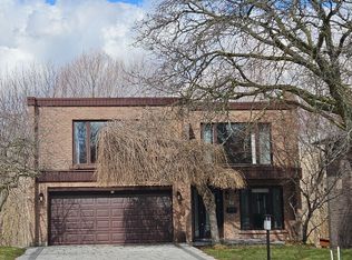 22 Coreydale Ct, Toronto, ON M3H 4T2
