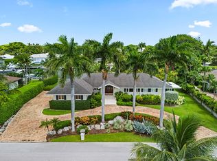 32 E Snapper Point Dr, Key Largo, FL 33037