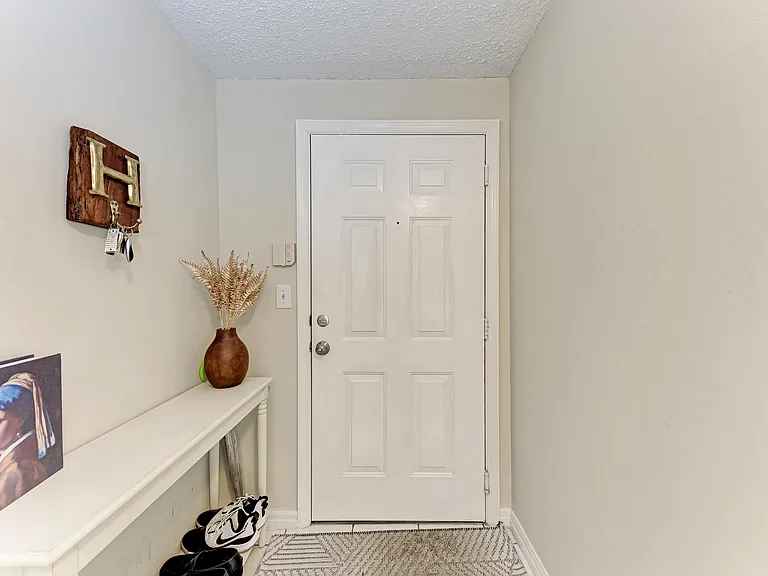 5601 Bentgrass Dr #304 — Photo 11