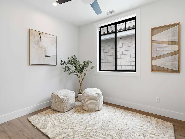 845 G Ave — Photo 19