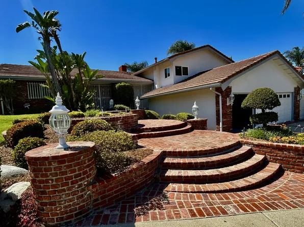 22525 Flamingo St, Woodland Hills, CA 91364
