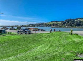 30020 Harbor Way, Gold Beach, OR 97444