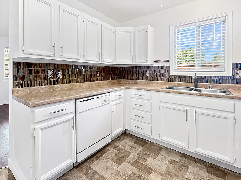 11611 Nix Ct #A — Photo 8
