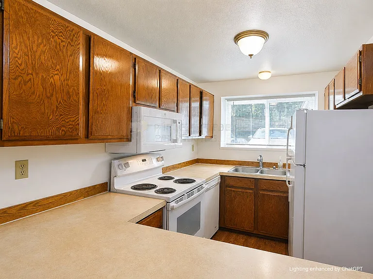 117 146th Ave SE #1-F4 — Photo 3