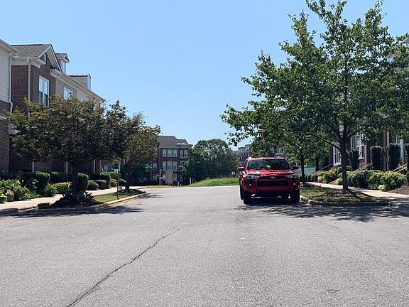 4th image of 8340 Scotney Bluff Ave