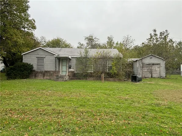 1421 Lexington St, Waco, TX 76711