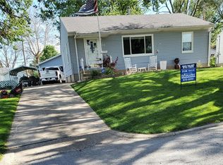 73 Maple Ct, Decatur, IL 62526