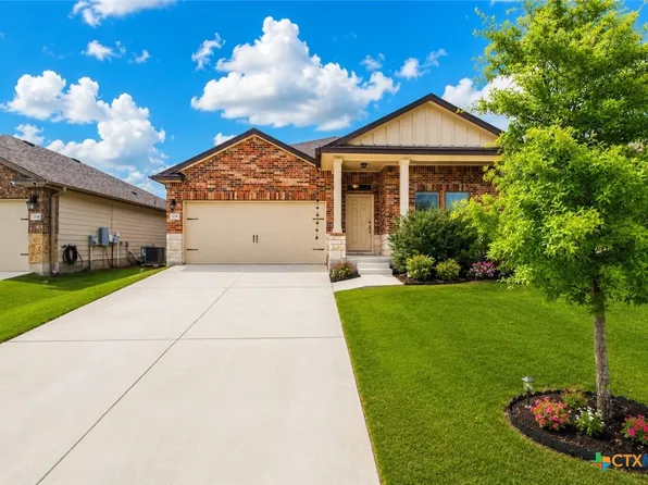 204 Taggart Trl, Jarrell, TX 76537
