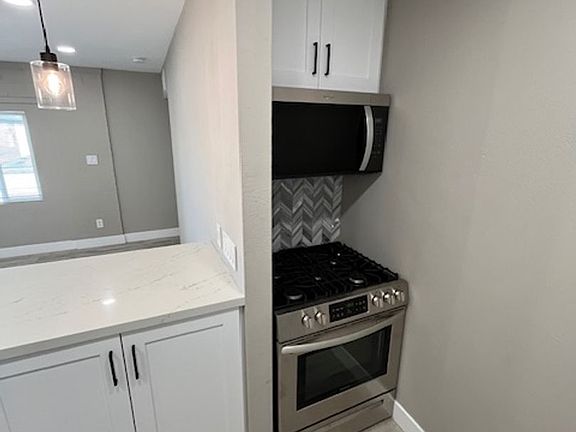 4th image of 3417 N 24th Ln APT 1