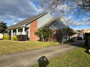 5933 Woodlawn Park Ct, Baton Rouge, LA 70817