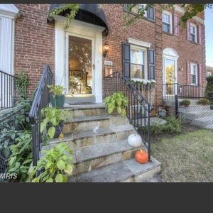 1014 Colonial Ave, Alexandria, VA, 22314